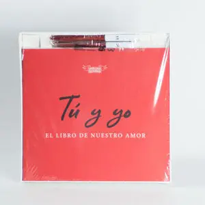 Caja 'Tú y Yo, el Libro de nuestro Amor'