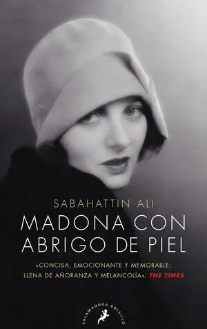 Madona con Abrigo de Piel